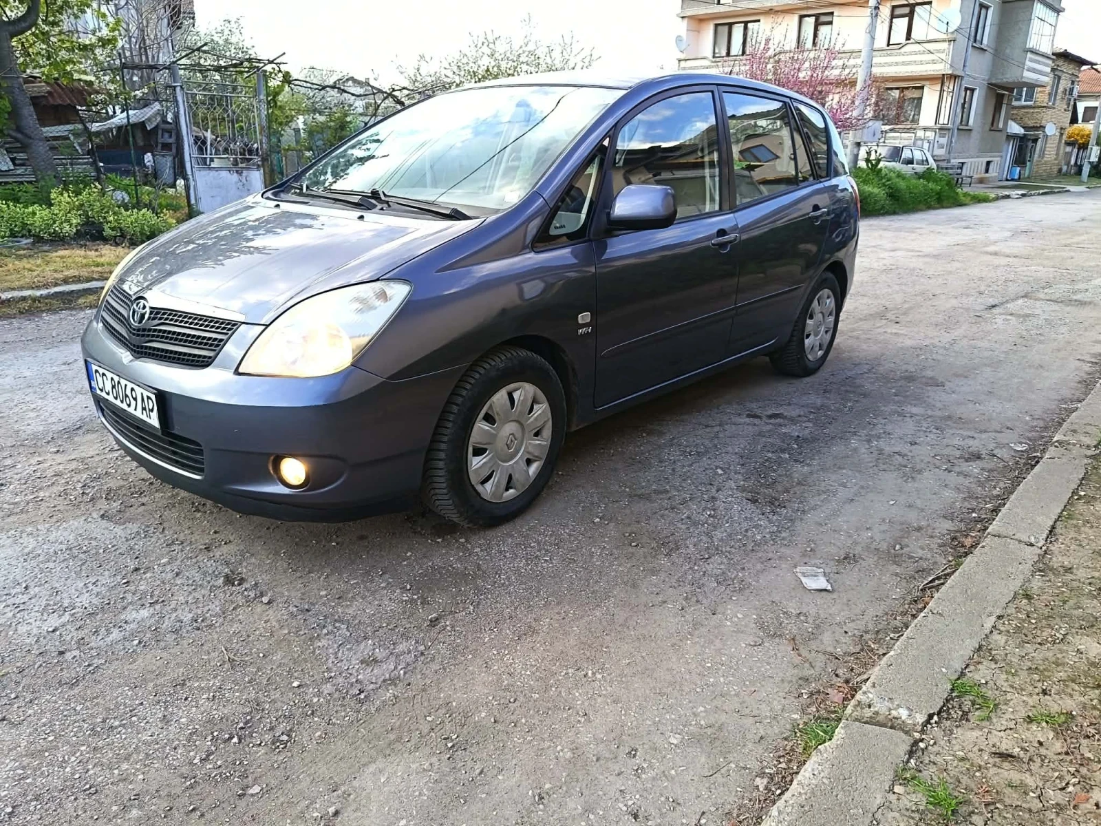 Toyota Avensis verso 1.6 vvti ���/������  | Mobile.bg � ����������� 2