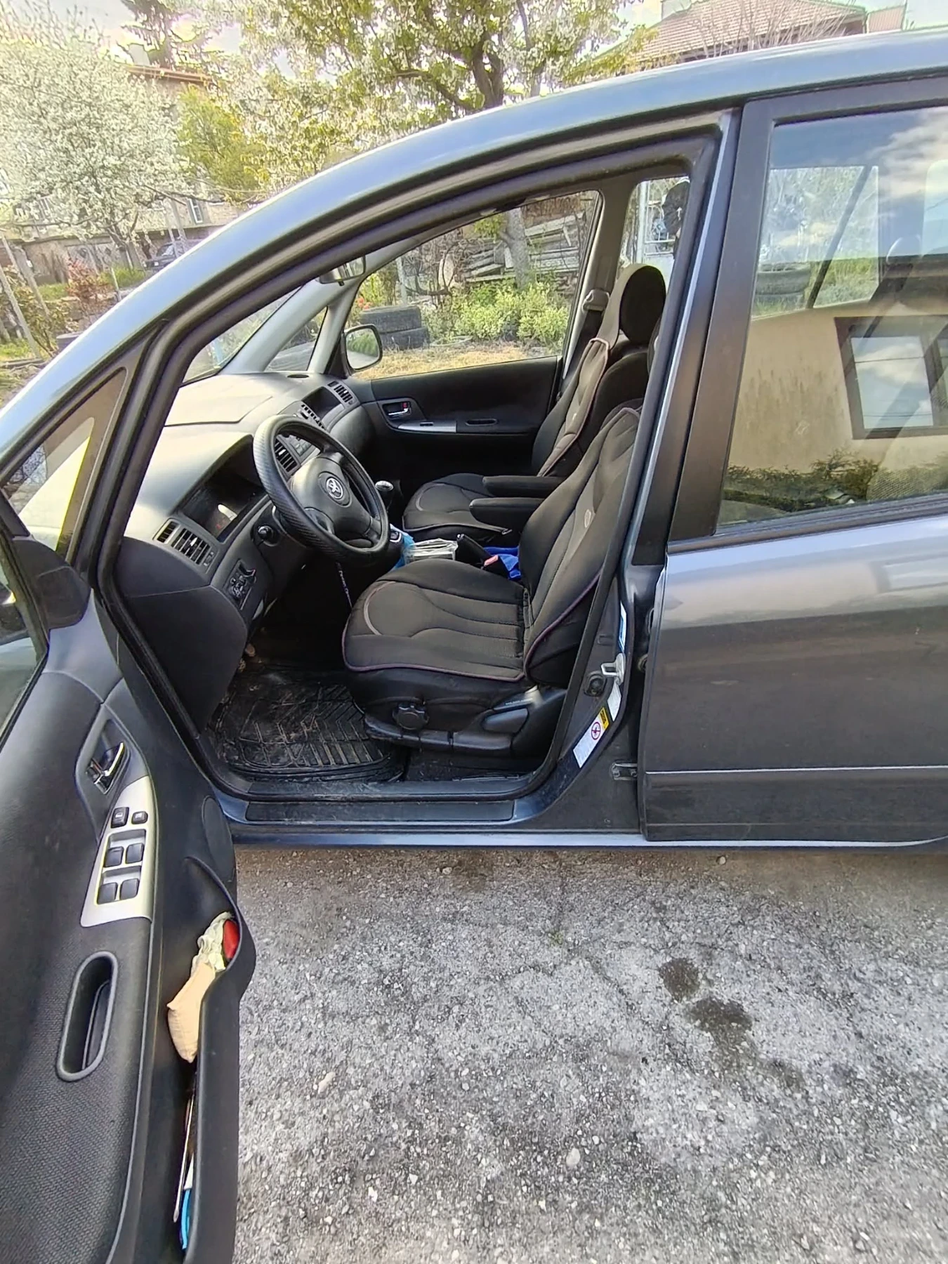 Toyota Avensis verso 1.6 vvti ���/������  | Mobile.bg � ����������� 10