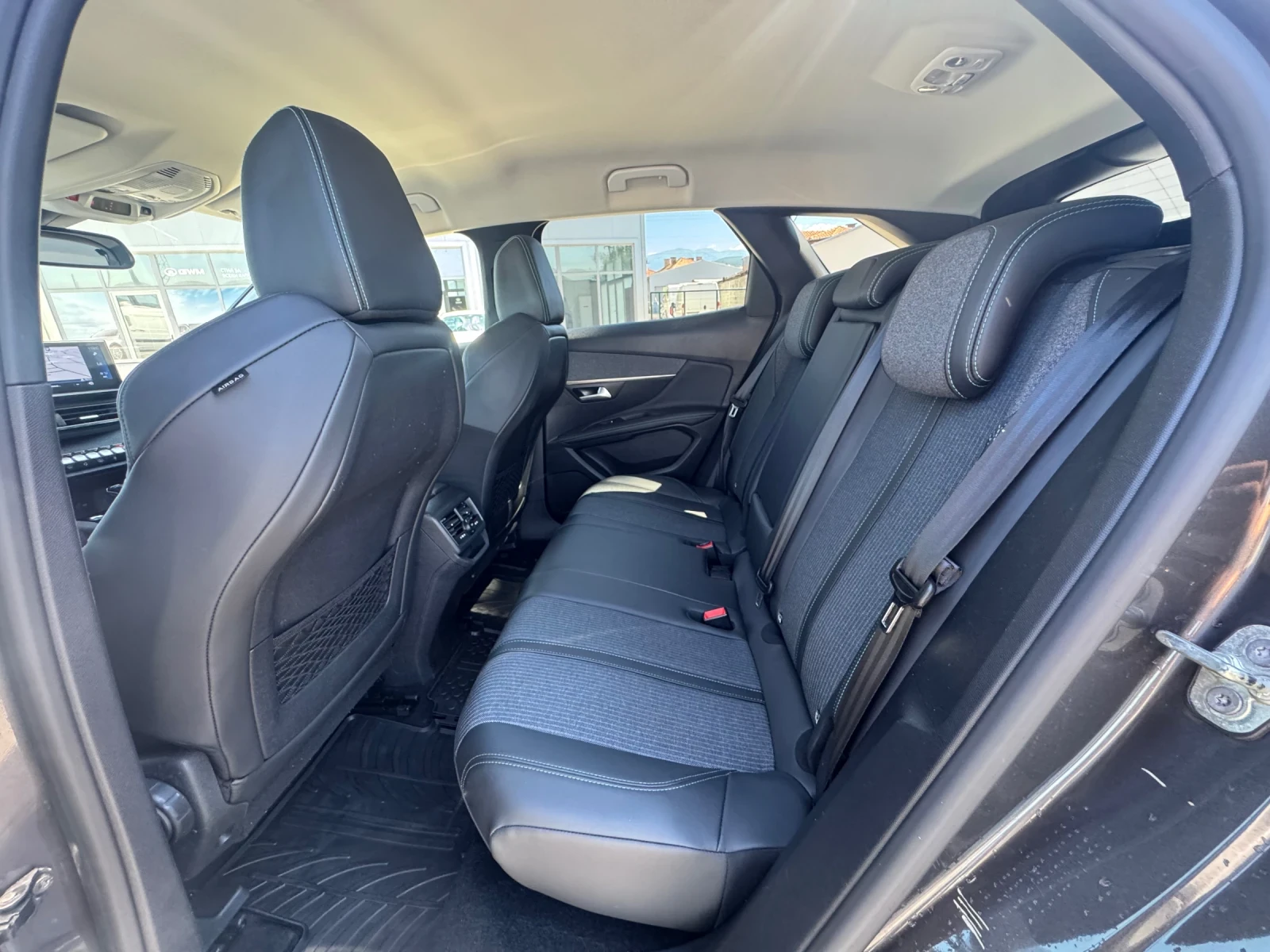 Peugeot 3008 1.5HDI Allure Face lift, снимка 10 - Автомобили и джипове - 54910566