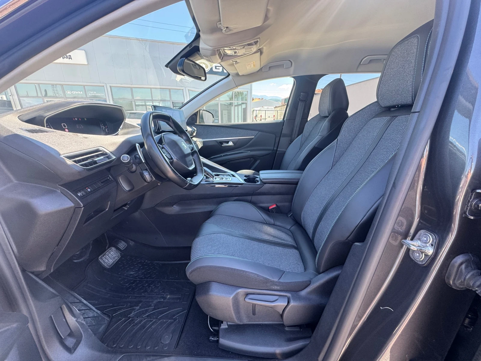 Peugeot 3008 1.5HDI Allure Face lift, снимка 8 - Автомобили и джипове - 54910566