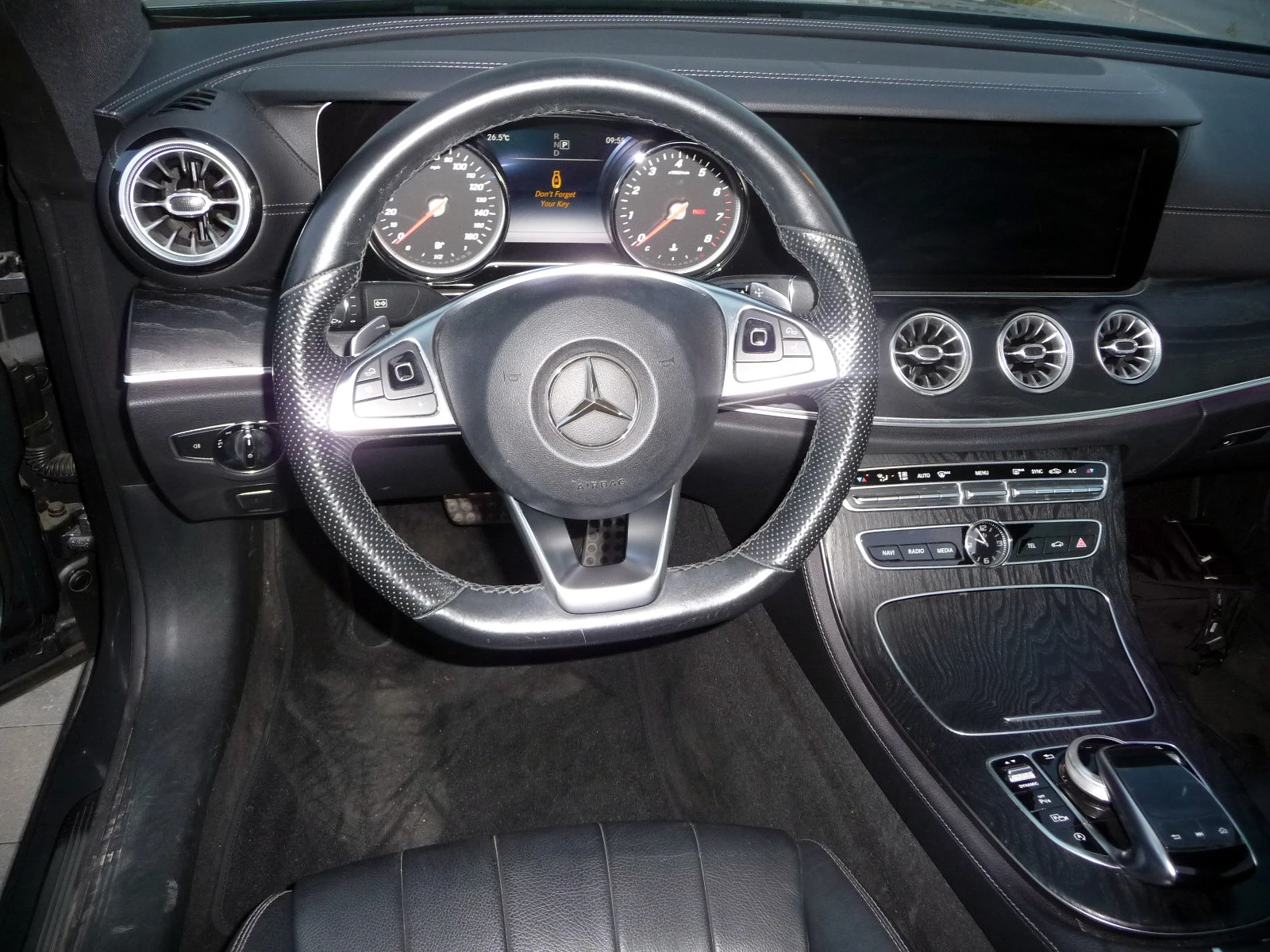 Mercedes-Benz E 400, снимка 4 - Автомобили и джипове - 55514042