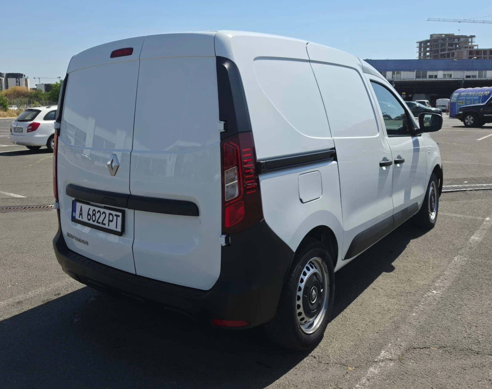 Renault Express, снимка 8 - Автомобили и джипове - 55091704