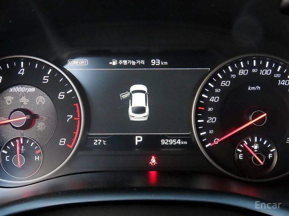 Kia Stinger, снимка 9 - Автомобили и джипове - 55178438