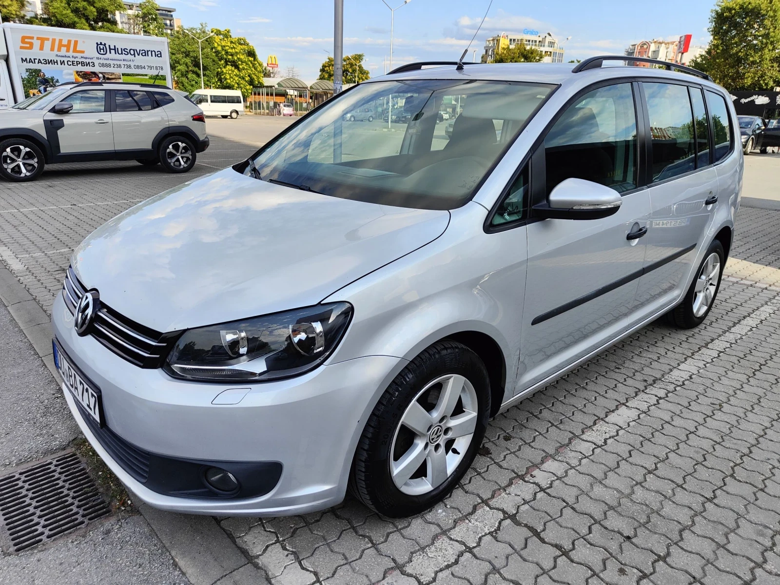 VW Touran 1.6ТДИ нов внос 
