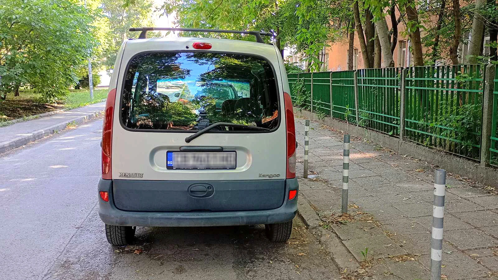 Renault Kangoo, снимка 3 - Автомобили и джипове - 55316345
