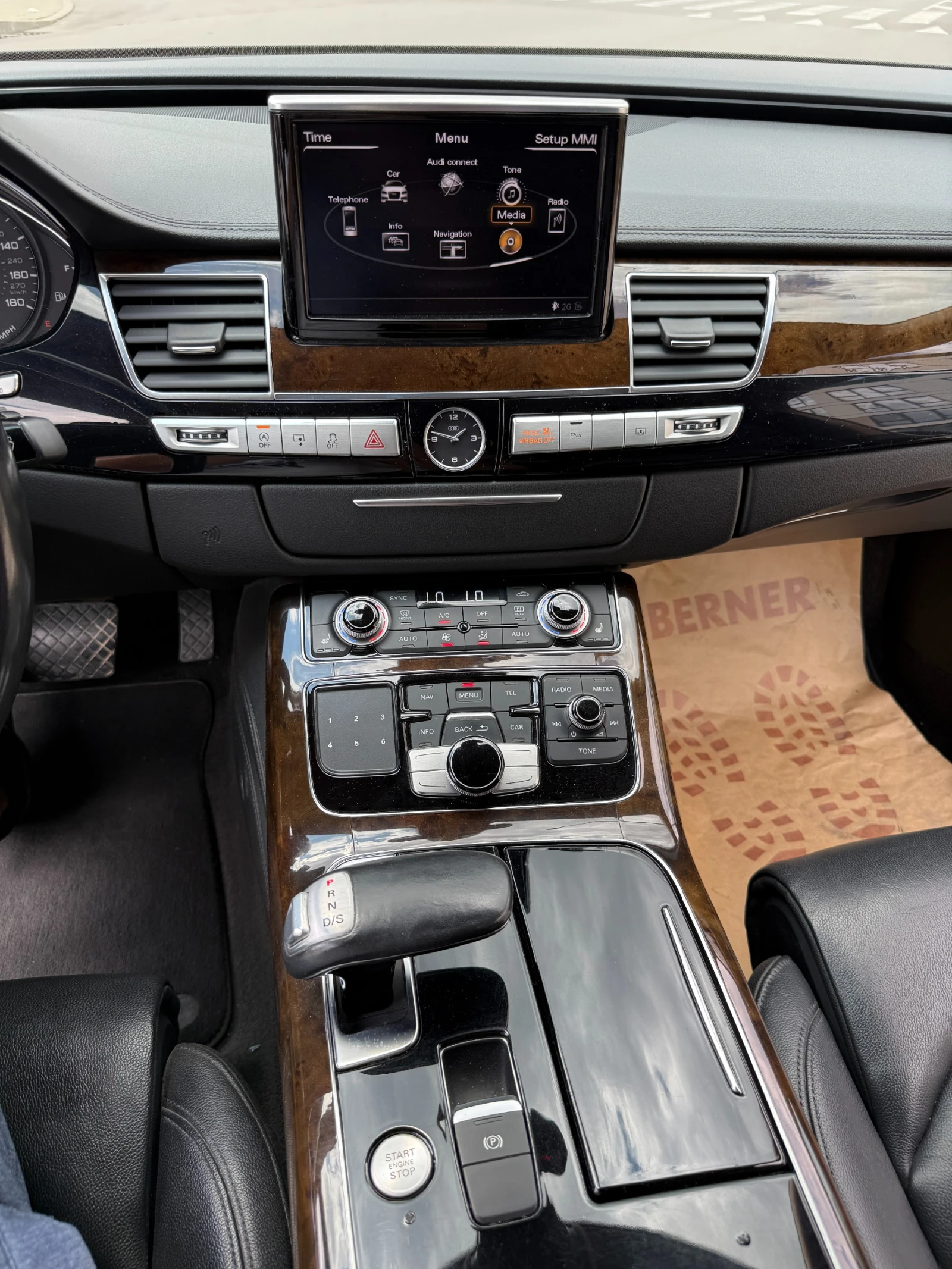 Audi A8 4.0 L MATRIX, снимка 15 - Автомобили и джипове - 55443457