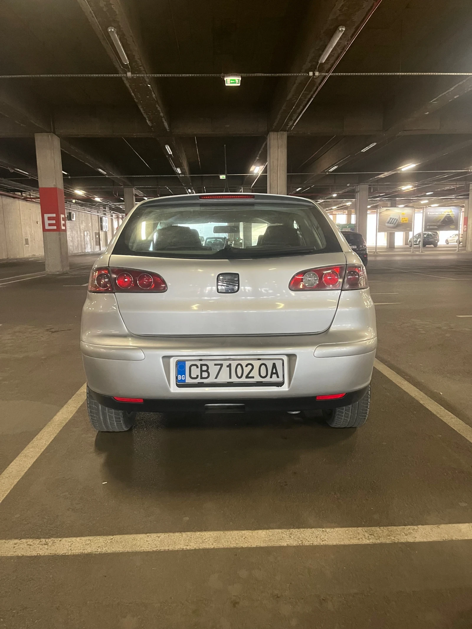 Seat Ibiza, снимка 2 - Автомобили и джипове - 55657768