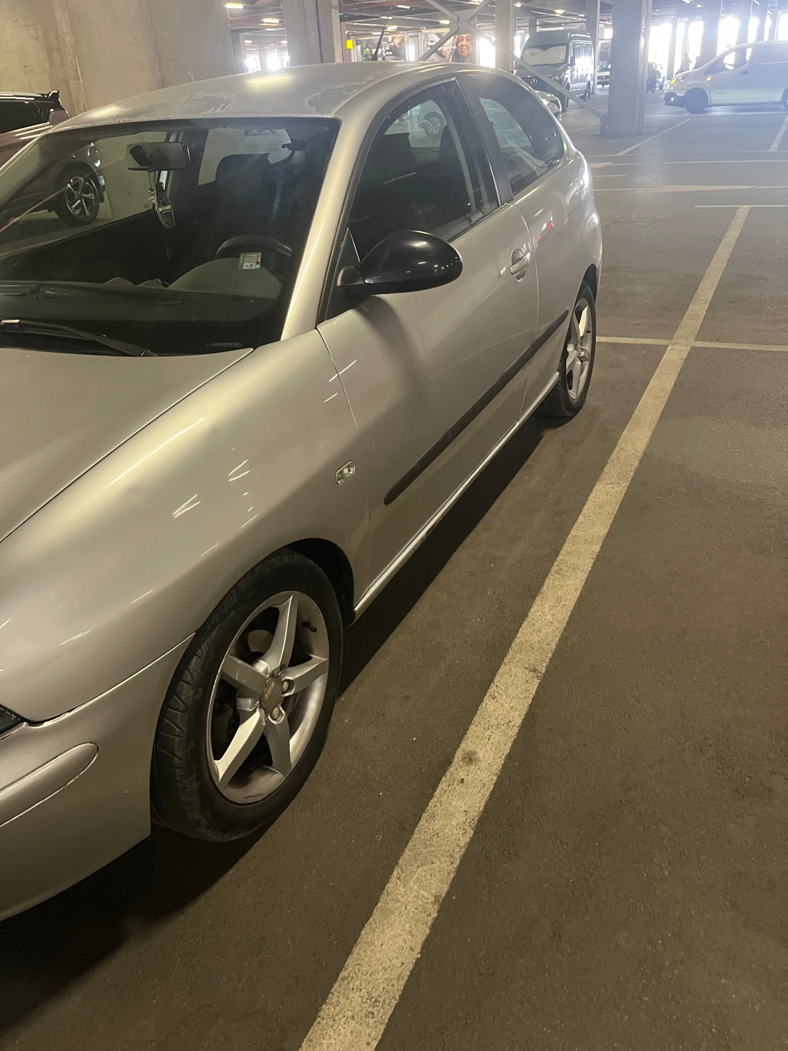Seat Ibiza, снимка 3 - Автомобили и джипове - 55657768
