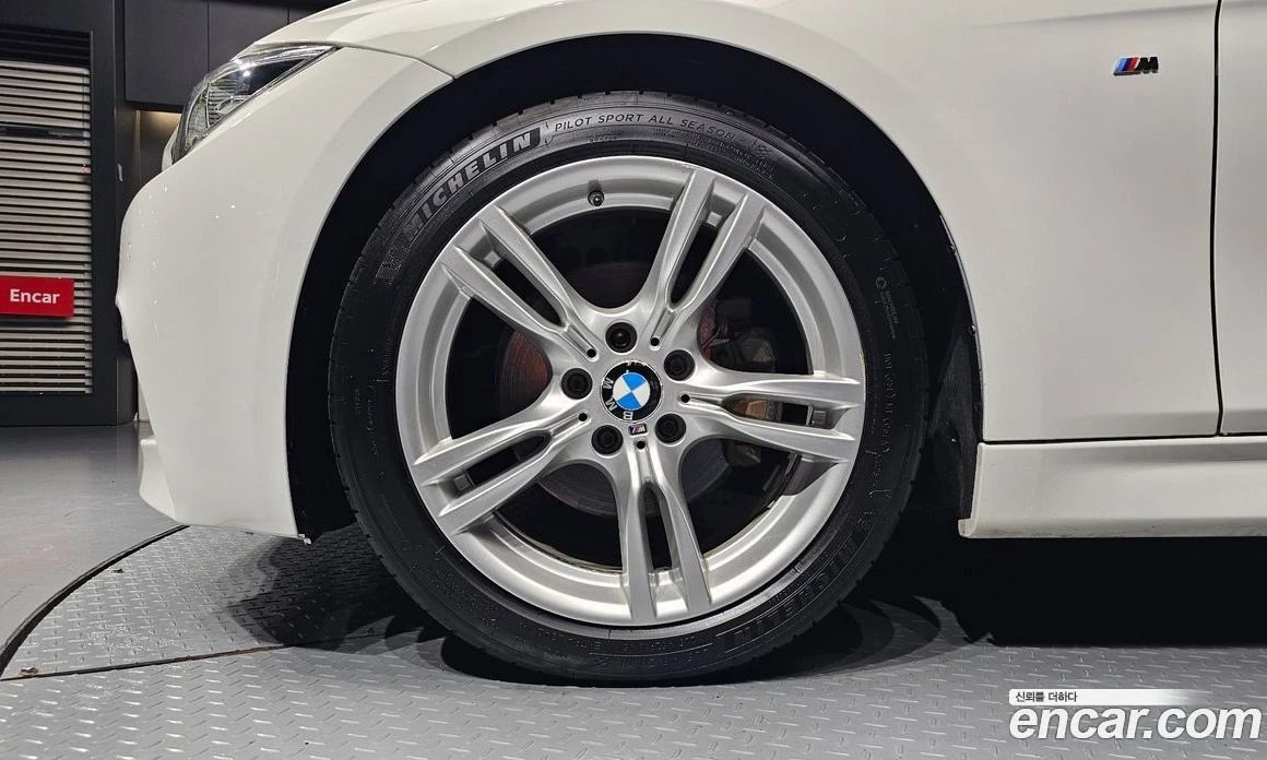 BMW 328 328i M Sport, снимка 5 - Автомобили и джипове - 56156547