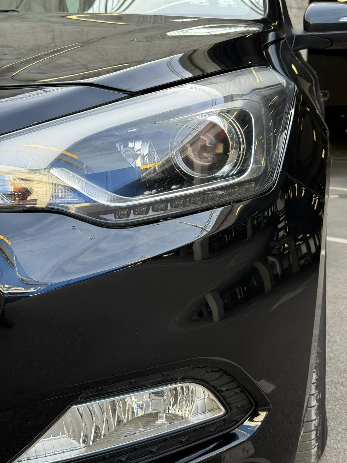 Hyundai I20 1.4 AUTOMATIC LED EURO 6B, снимка 7 - Автомобили и джипове - 56351297