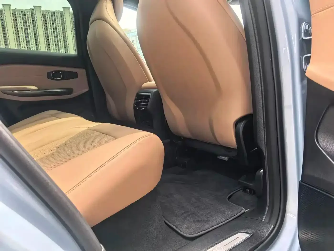 NIO EL6  Sport Edition | Mobile.bg � ����������� 10