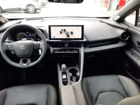 Toyota C-HR 2.0 HEV E-CVT Premier Edition FWD, снимка 11