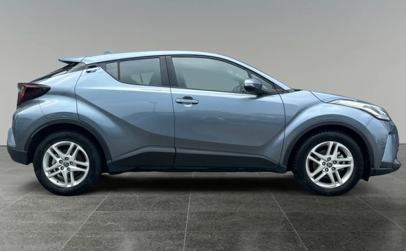 Toyota C-HR 1.8 Hybrid В Гаранция, снимка 8 - Автомобили и джипове - 45824520