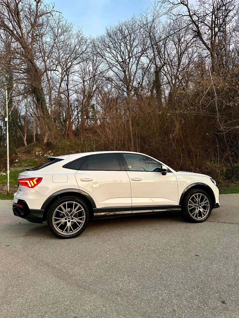 Audi Q3 Sportback, снимка 3 - Автомобили и джипове - 49381469