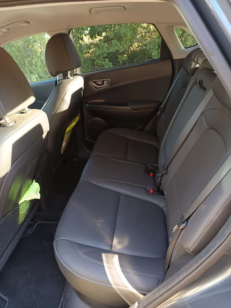 Hyundai Kona Premium, снимка 10 - Автомобили и джипове - 52028255