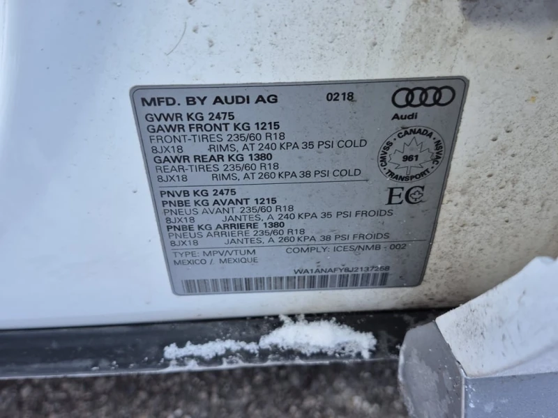 Audi Q5 2018 KOMFORT * CARFAX * БЕЗ ПЪРВОНАЧАЛНА ВНОСКА, снимка 17 - Автомобили и джипове - 52978537