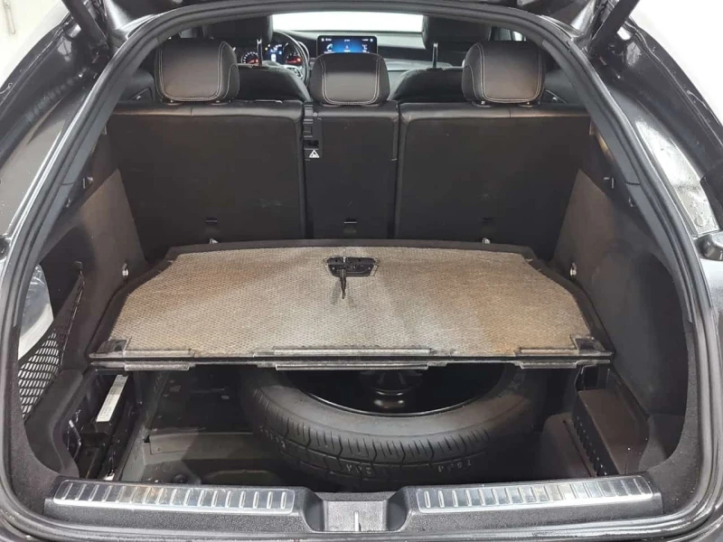 Mercedes-Benz GLC * 300 * CARFAX * ЦЕНА ДО БГ, снимка 15 - Автомобили и джипове - 53523763