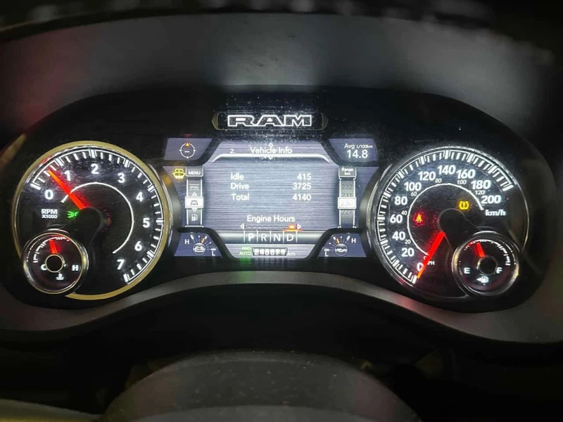 Dodge RAM 1500 * Sport * CARFAX * ПОДГРЕВ* , снимка 8 - Автомобили и джипове - 53558448