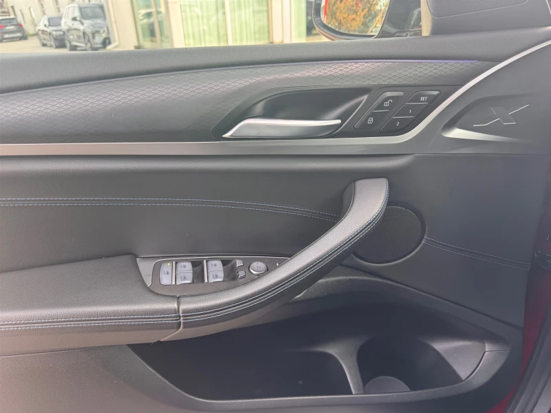 BMW X4 xDrive20d, снимка 12 - Автомобили и джипове - 53564979
