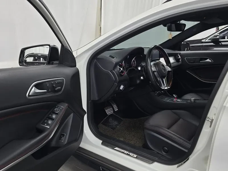 Mercedes-Benz GLA 45 AMG 4MATIC* �������* �����* ������� | Mobile.bg � ����������� 10