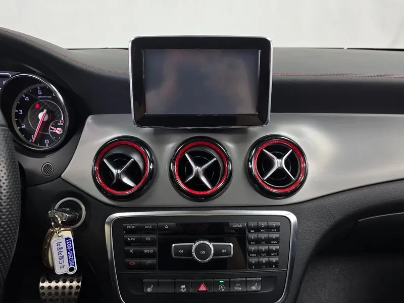 Mercedes-Benz GLA 45 AMG 4MATIC* �������* �����* ������� | Mobile.bg � ����������� 14