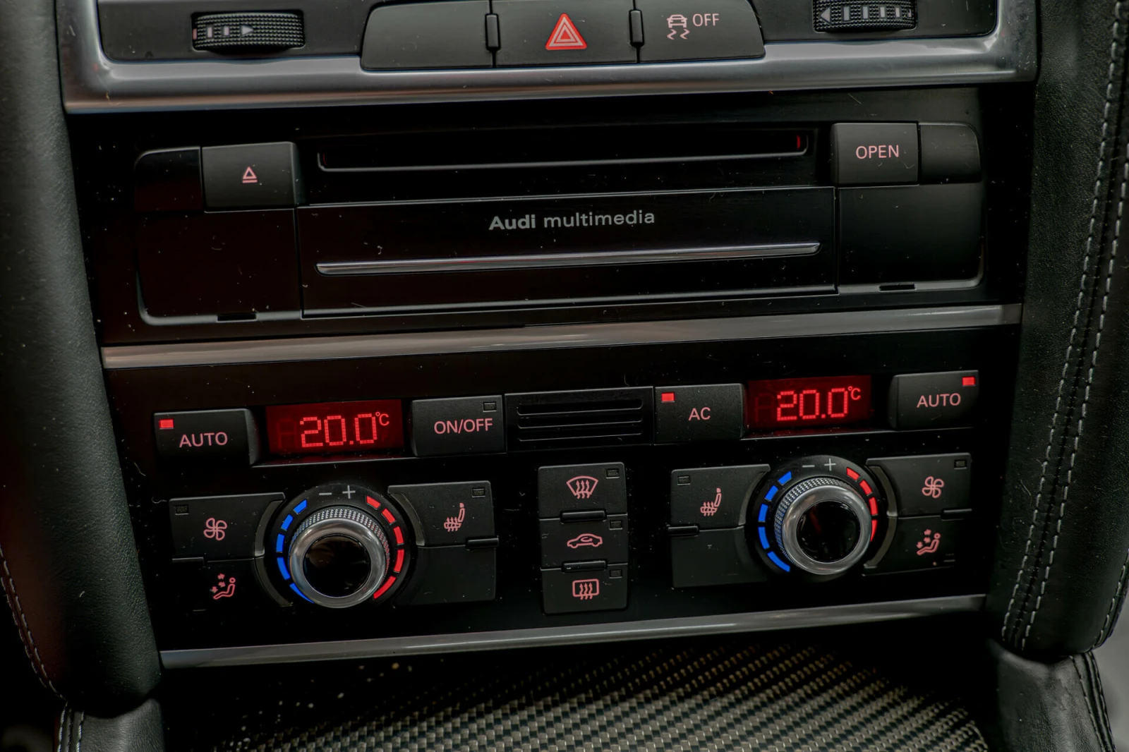 Audi Q7 V12 TDI/Bang&Olufsen/Exclusive/Carbon// | Mobile.bg   14