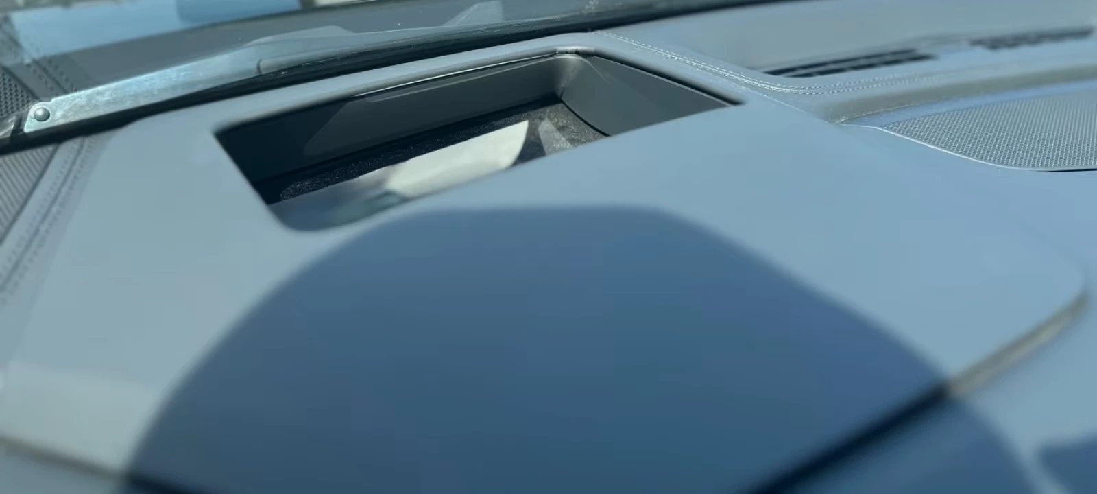 Audi SQ8 4.0 TFSI Quattro - изображение 6