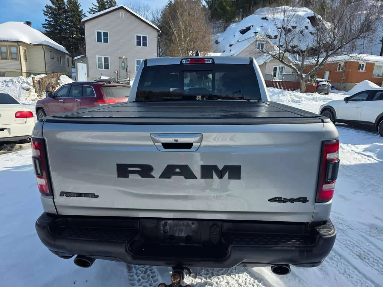 Dodge RAM 1500 * Rebel * CARFAX * Подгрев * Панорама * Два ключа*, снимка 4 - Автомобили и джипове - 54013893