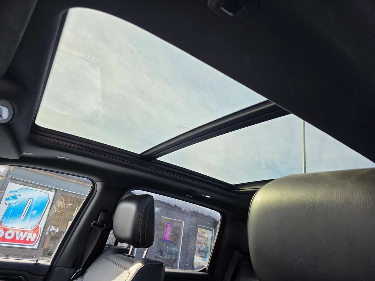 Dodge RAM 1500 * Rebel * CARFAX * Подгрев * Панорама * Два ключа*, снимка 12 - Автомобили и джипове - 54013893