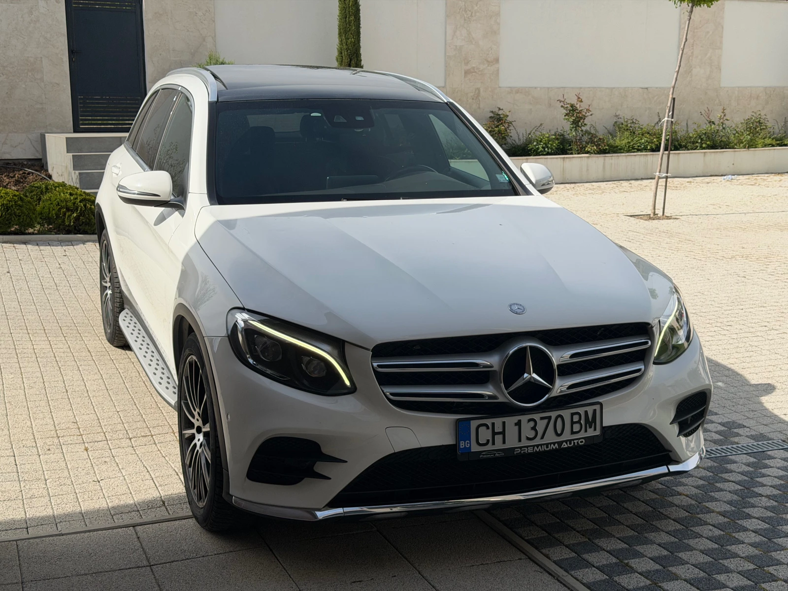 Mercedes-Benz GLC 250 D AMG AIRMATIC, снимка 5 - Автомобили и джипове - 54414858