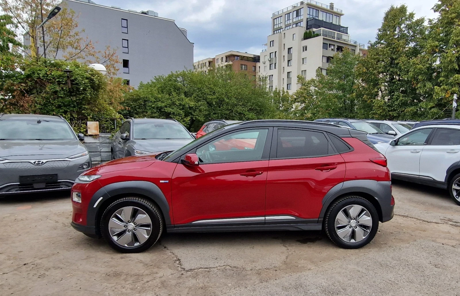 Hyundai Kona SOH100%/Premium, снимка 5 - Автомобили и джипове - 55203988
