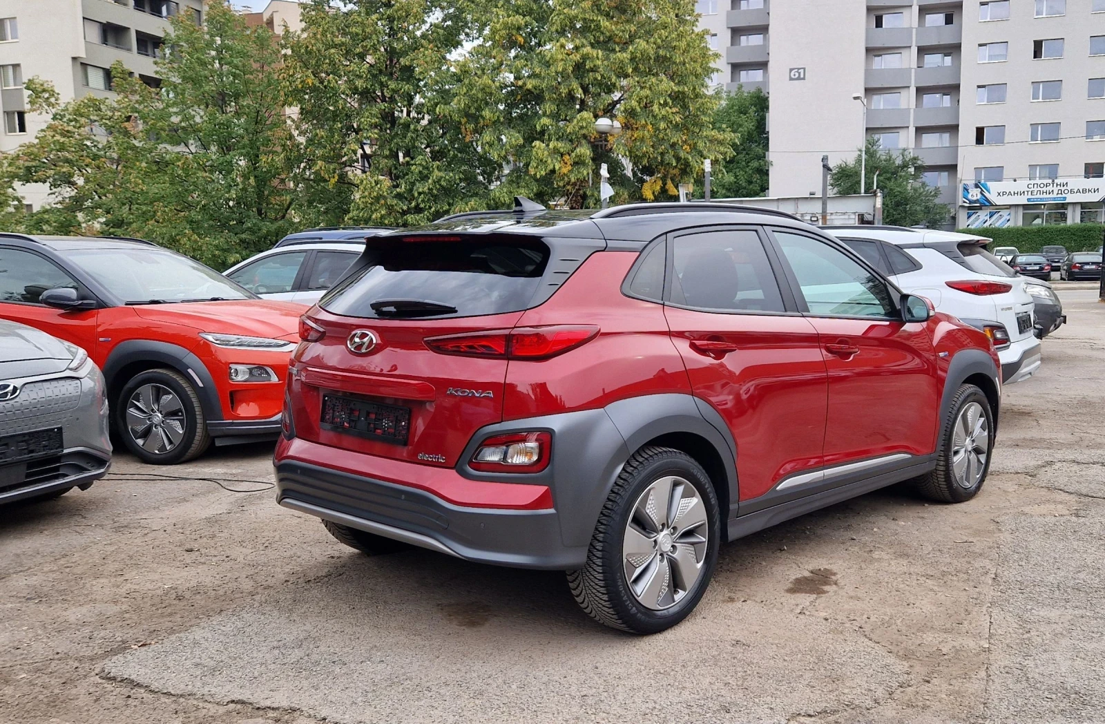 Hyundai Kona SOH100%/Premium, снимка 3 - Автомобили и джипове - 55203988