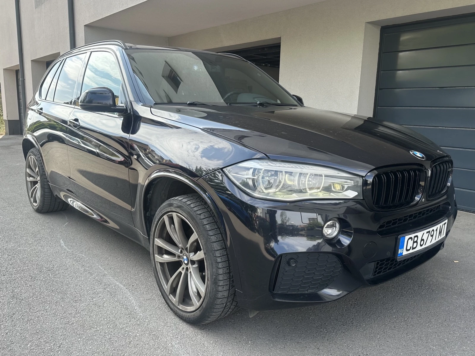 BMW X5 HUD, 360 CAM, soft close, pano, 1-ви собственик