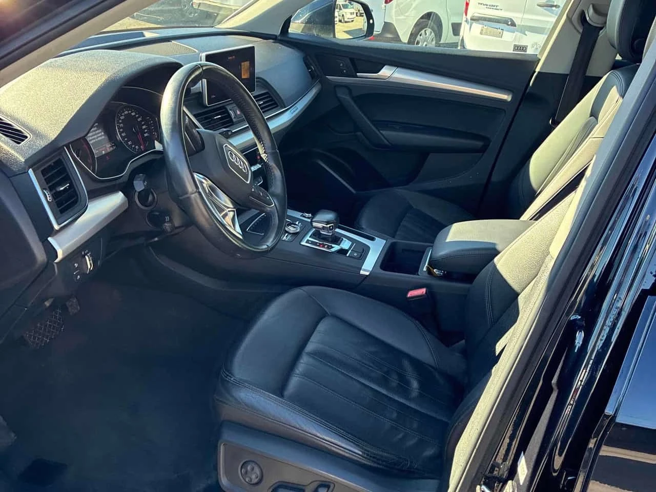 Audi Q5 * Progressiv * CARFAX * ����� �� ����������� | Mobile.bg � ����������� 5