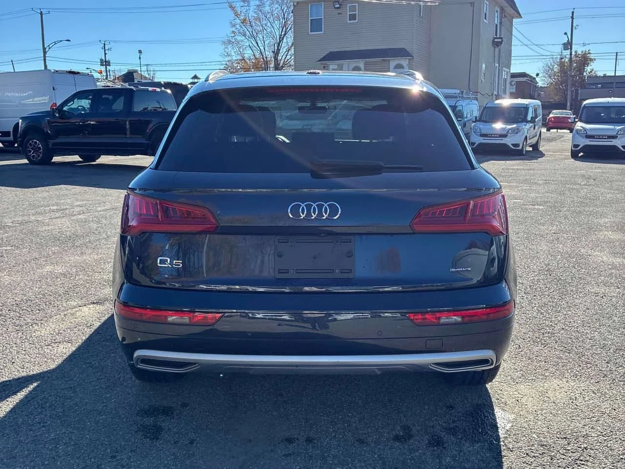 Audi Q5 * Progressiv * CARFAX * ����� �� ����������� | Mobile.bg � ����������� 4