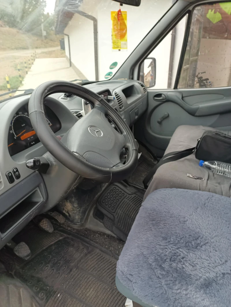 Mercedes-Benz Sprinter 211, снимка 11 - Бусове и автобуси - 48546915