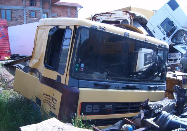 Iveco Eurotech 400E38, снимка 17 - Камиони - 1026553