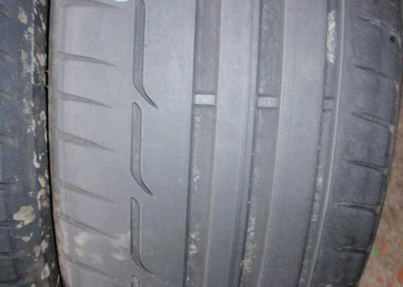 Гуми Летни 225/50R17, снимка 5 - Гуми и джанти - 6065176