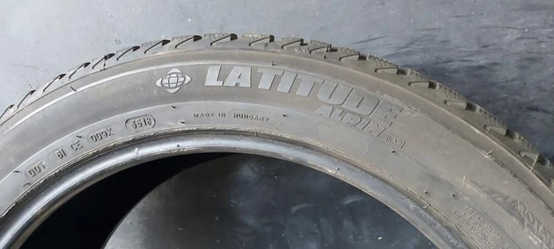 Гуми Зимни 275/45R21, снимка 8 - Гуми и джанти - 35125128