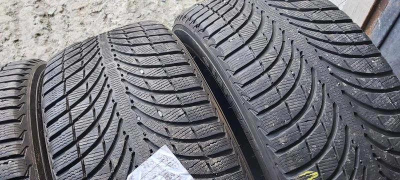 Гуми Зимни 275/45R21, снимка 3 - Гуми и джанти - 35125128