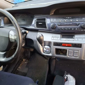 Honda Fr-v, снимка 2