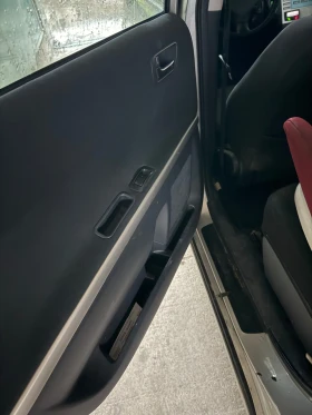 Обява за продажба на Toyota Corolla verso 2.2 D4D  ~6 699 лв. - изображение 6
