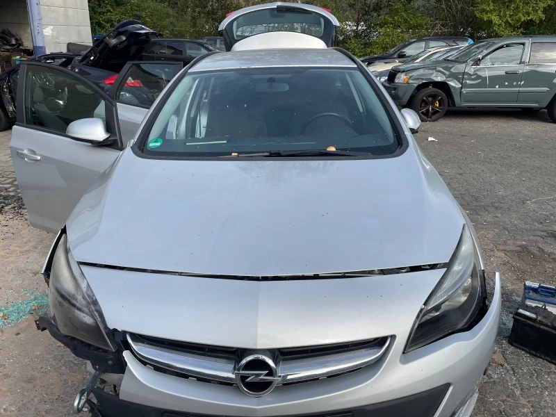 Opel Astra 1.7CDTI 6sk., снимка 3 - Автомобили и джипове - 42918134