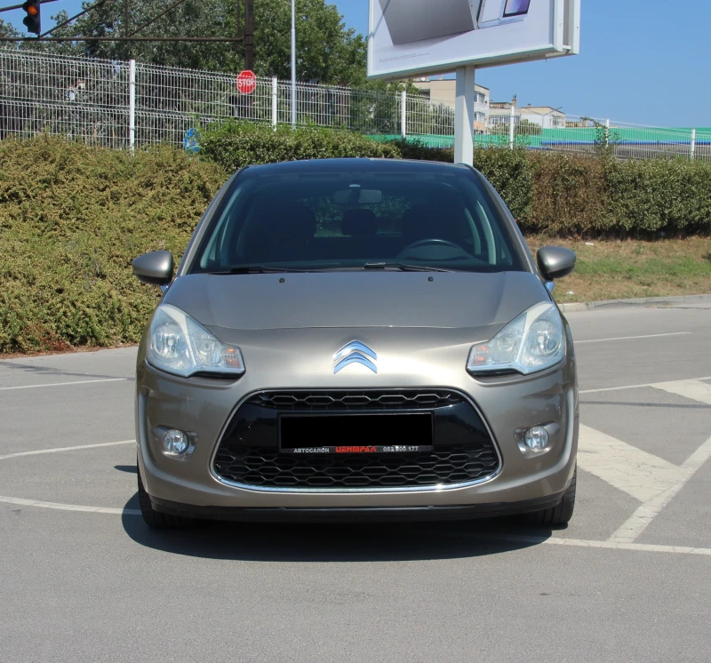 Citroen C3 1.4i  EXCLUSIVE NAVI , снимка 2 - Автомобили и джипове - 47031184