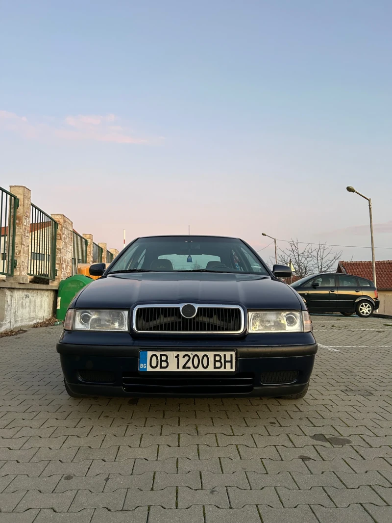 Skoda Octavia 1.9tdi 90к.с., снимка 2 - Автомобили и джипове - 48706059