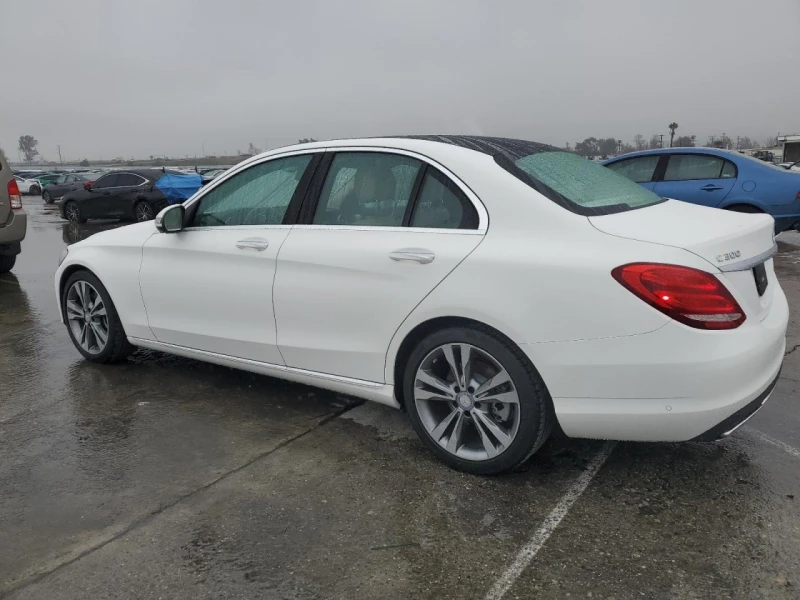 Mercedes-Benz C 300, снимка 5 - Автомобили и джипове - 49210513