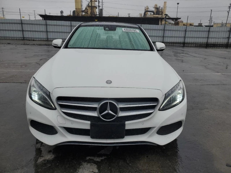 Mercedes-Benz C 300, снимка 1 - Автомобили и джипове - 49210513