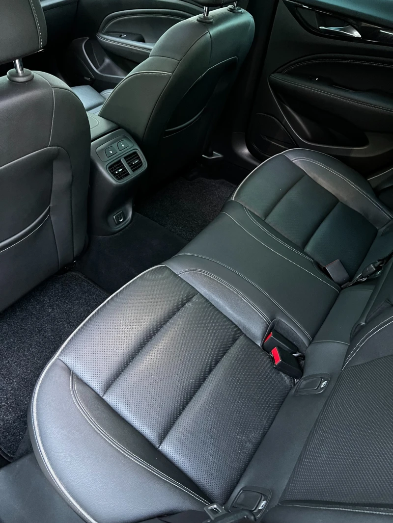Opel Insignia Grand Sport Business, снимка 12 - Автомобили и джипове - 51531535