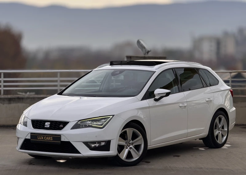 Seat Leon - FR-Matrix-Panorama-ACC-Lane ass-Navi-Ambient -, снимка 5 - Автомобили и джипове - 52473092