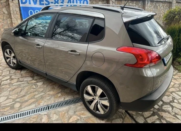 Peugeot 2008, снимка 6 - Автомобили и джипове - 54283940